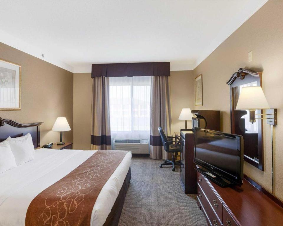 Comfort Suites Plainview Eksteriør bilde