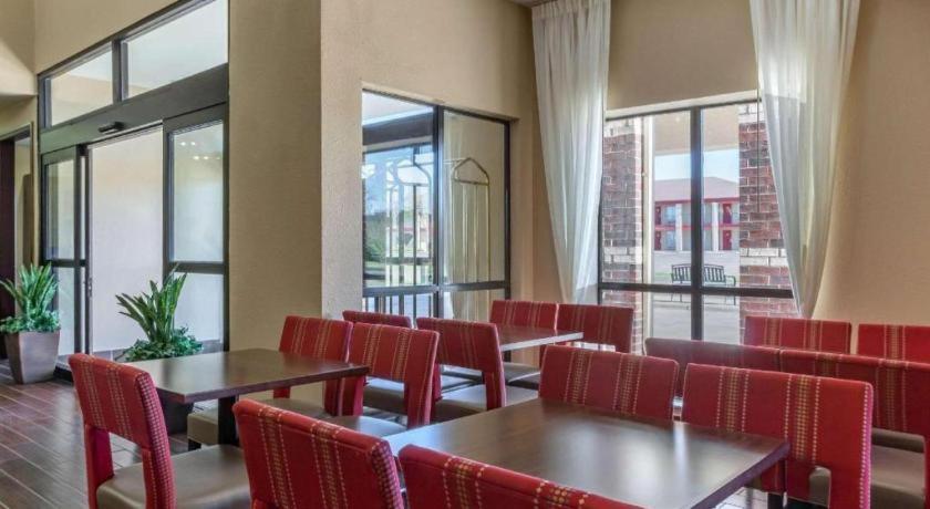 Comfort Suites Plainview Eksteriør bilde
