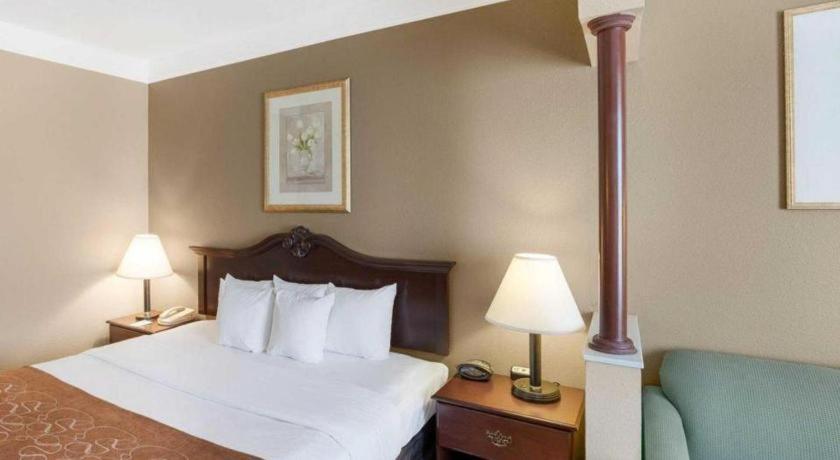 Comfort Suites Plainview Eksteriør bilde