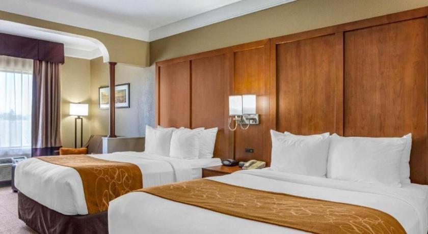 Comfort Suites Plainview Eksteriør bilde